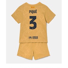 Barcelona Gerard Pique #3 Bortaställ Barn 2022-23 Korta ärmar (+ Korta byxor)